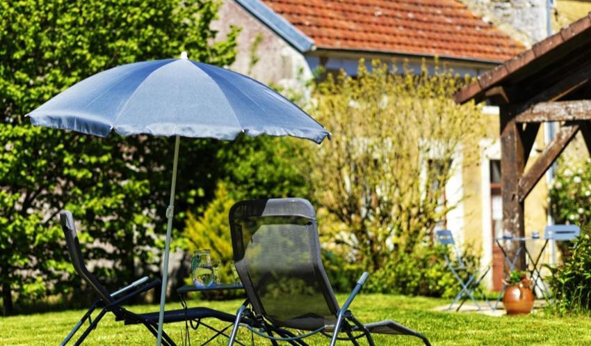 Vila La Garconniere Treigny Exteriér fotografie